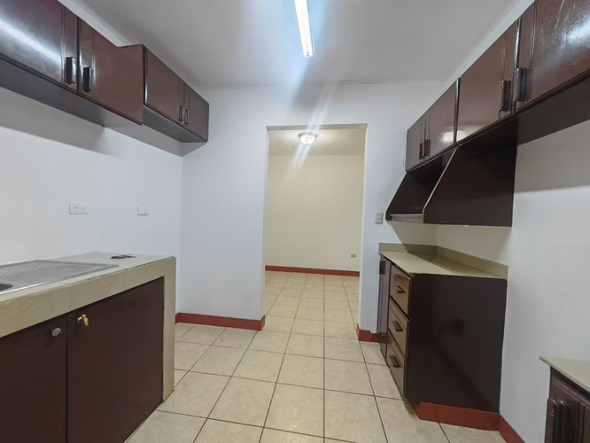 Alquiler de casa en Sabanilla. Vargas Araya - Imagen 14