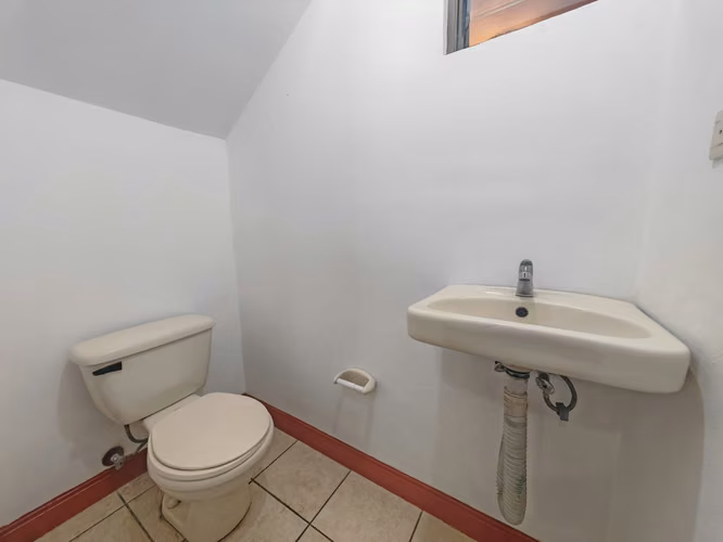 Alquiler de casa en Sabanilla. Vargas Araya - Imagen 3