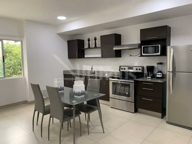 Se alquila apartamento vacío o con línea blanca o amueblado en Sabana norte.