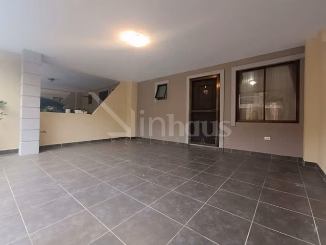 Venta de casa en condominio en Ciudad Colón - Imagen 6