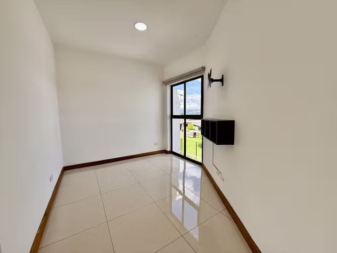 Venta de casa contemporánea de 3 habitaciones en Condominio Montezuma, Grecia - Imagen 7