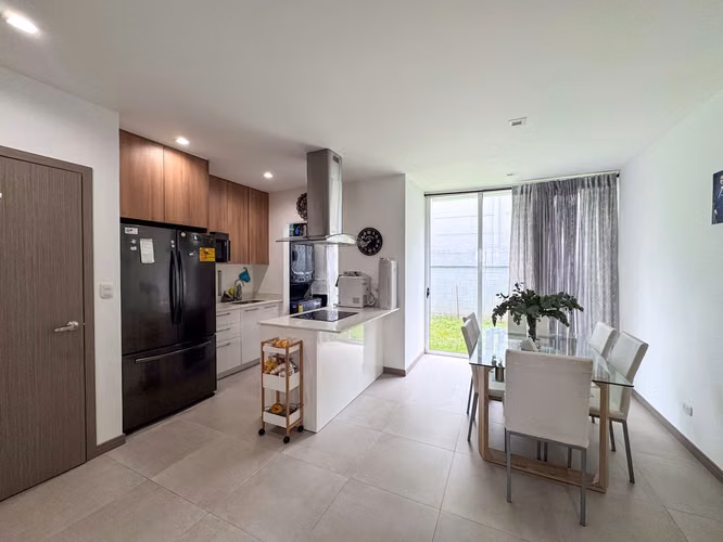 VENTA DE CASA EN SANTA ANA CONDOMINIO RÍO ESCONDIDO PARA INVERSIÓN - Imagen 19