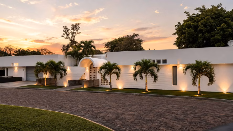 Venta de Casa Heredia Belén Ciudad Cariari | Vista al Campo de Golf | Exclusiva y Espaciosa