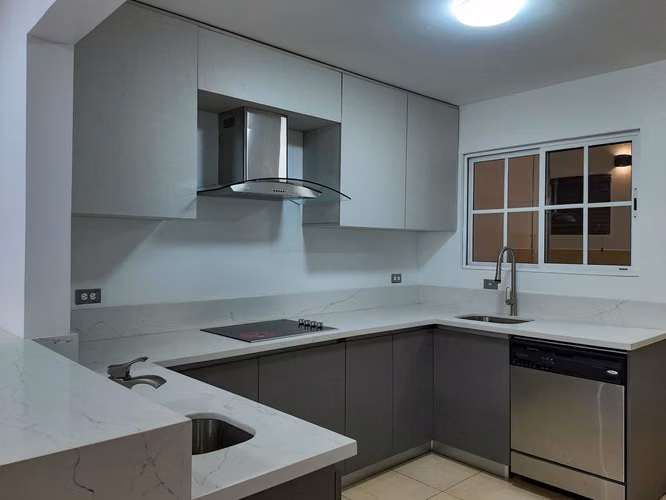 VENTA DE CASA EN CONDOMINIO MONTEREAL - Imagen 5