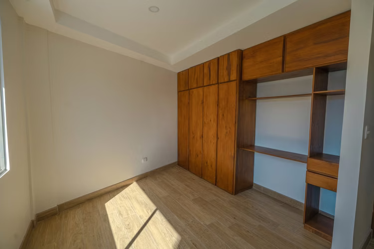 98425 / Venta / Casa remodelada / 220 m² / Independiente / Negociable - Imagen 16
