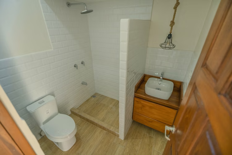 98425 / Venta / Casa remodelada / 220 m² / Independiente / Negociable - Imagen 18