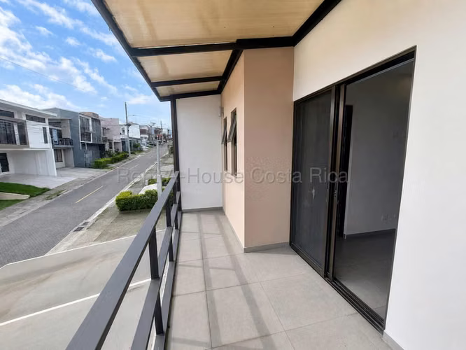 Venta de Casa en San Francisco de Heredia. RAH 27-272 - Imagen 9