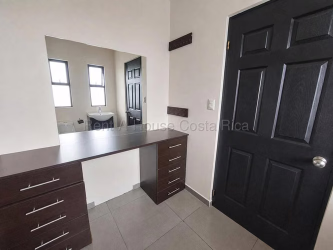 Venta de Casa en San Francisco de Heredia. RAH 27-272 - Imagen 5
