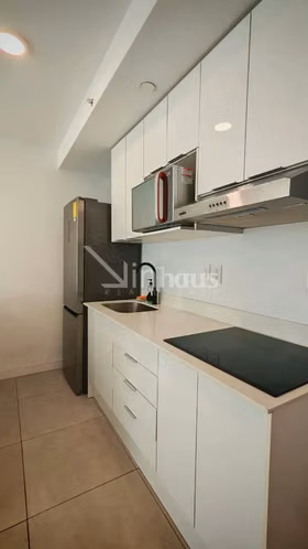 Se vende apartamento amueblado en Sky Garden, Nunciatura, San José. - Imagen 4