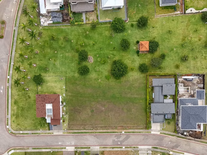 VENTA DE LOTE EN HACIENDA LOS REYES - Imagen 6
