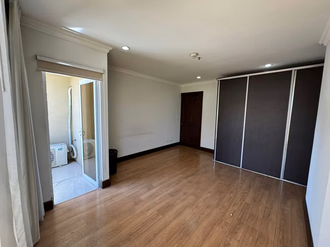 Venta de apartamento de una habitación en Torres del Lago, Sabana Sur. - Imagen 4