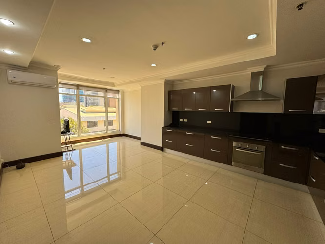 Venta de apartamento de una habitación en Torres del Lago, Sabana Sur. - Imagen 10