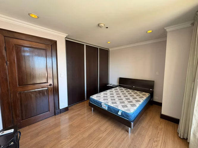 Venta de apartamento de dos habitaciones en Torres del Lago, Sabana Sur - Imagen 4