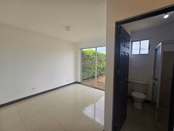 ALQUILER DE CASA EN CONDOMINIO MÁLAGA EL ROBLE, ALAJUELA - Imagen 10