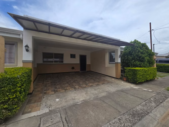 ALQUILER DE CASA EN CONDOMINIO MÁLAGA EL ROBLE, ALAJUELA - Imagen 1