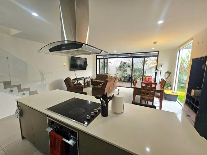 Casa Moderna en Alquiler | Santa Ana Boulevard, Pozos de Santa Ana - Imagen 4