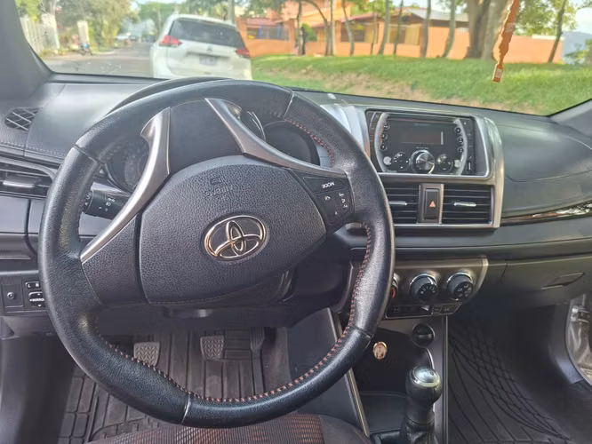 Toyota Yaris Sport 2016 - Imagen 3