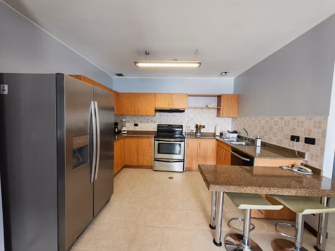 Alquiler de Apartamento Amueblado en Escazú - Imagen 5