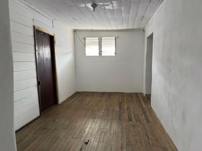 SE ALQUILA CASA. Excelente opción para vivienda o comercio - Imagen 8