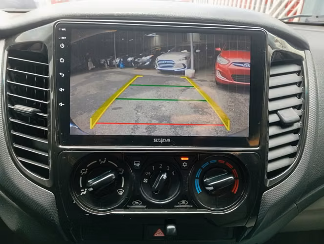 Mitsubishi L200 - Imagen 10