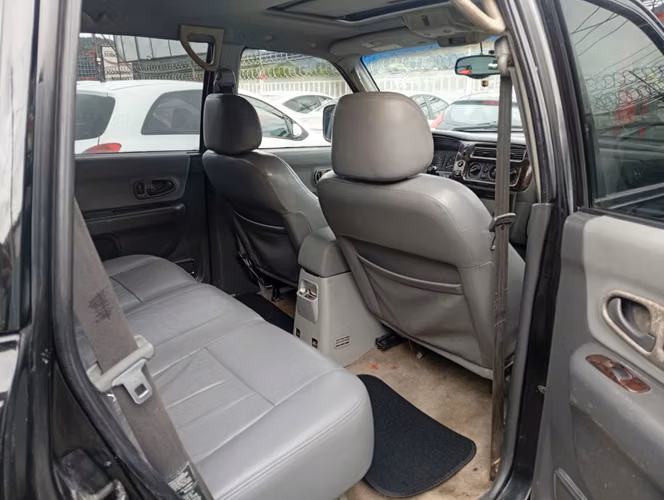 Mitsubishi montero sport - Imagen 12