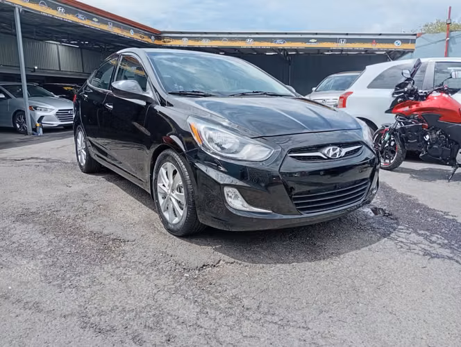 Hyundai accent - Imagen 3