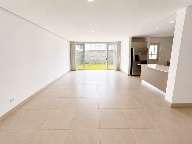 ALQUILER DE CASA EN CONDOMINIO 3-10, GUACHIPELÍN*