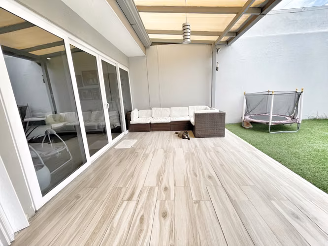 ALQUILER CASA EN CONDOMINIO RIO PALMA, GUACHIPELIN ESCAZÚ - Imagen 9