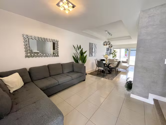 ALQUILER CASA EN CONDOMINIO RIO PALMA, GUACHIPELIN ESCAZÚ - Imagen 5
