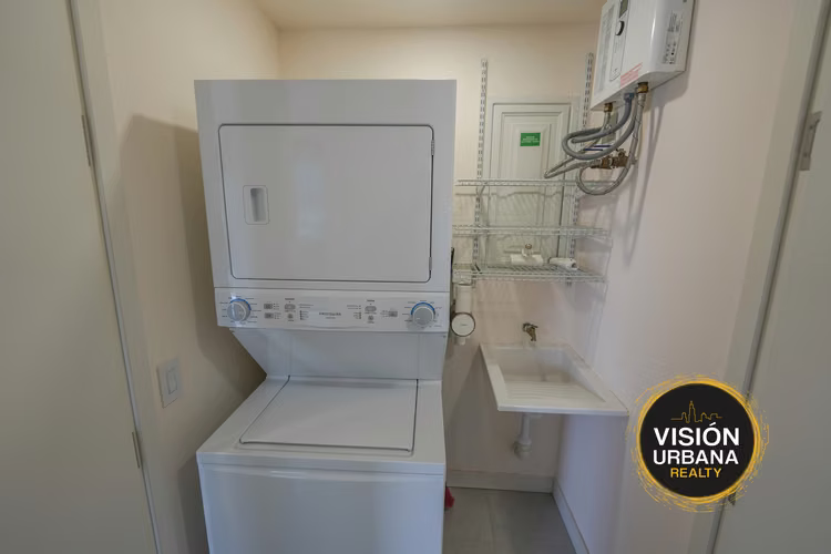 Apartamento con Línea Blanca de 2 Habitaciones en ALTEREGO - Imagen 14