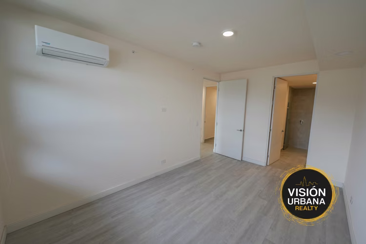 Apartamento con Línea Blanca de 2 Habitaciones en ALTEREGO - Imagen 11