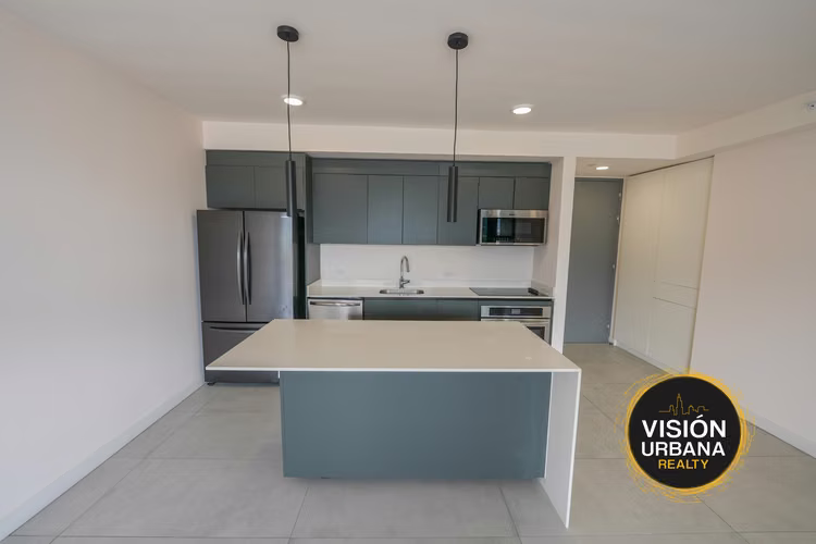 Apartamento con Línea Blanca de 2 Habitaciones en ALTEREGO - Imagen 5