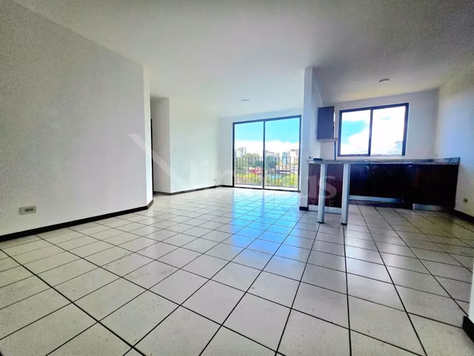 Alquiler apartamento en Sabana Oeste - Imagen 2