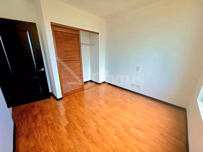 Alquiler apartamento en Sabana Oeste - Imagen 3