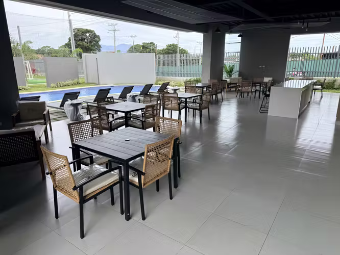 Casa nueva en alquiler en Santo Domingo, OPORTUNIDAD con patio. Entrega inmediata. - Imagen 16