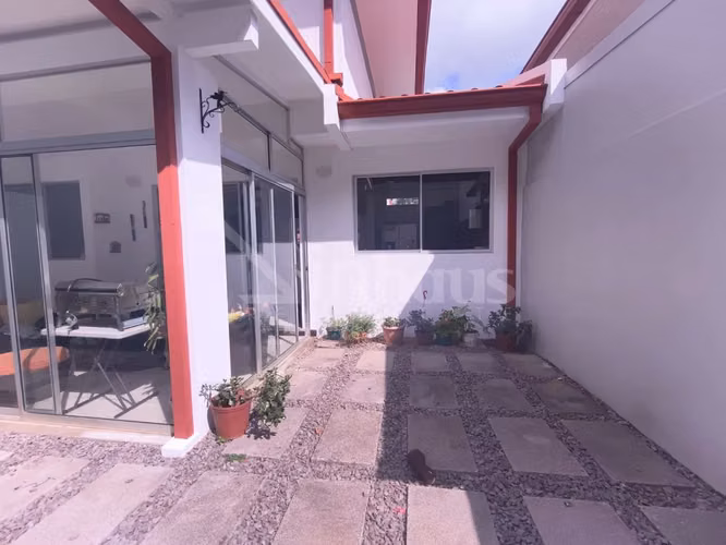 Venta de Casa en Hacienda Colon - Imagen 3