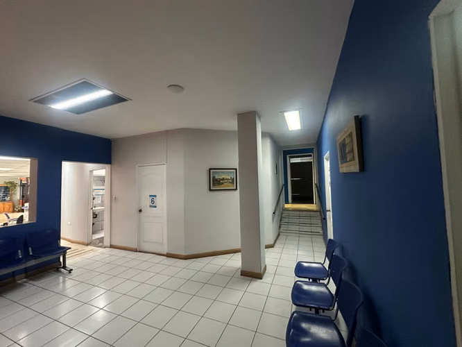 Venta propiedad con clinica - Imagen 19