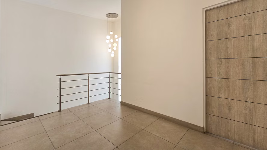 Alquiler de moderna casa ubicada en Escazú - Imagen 10