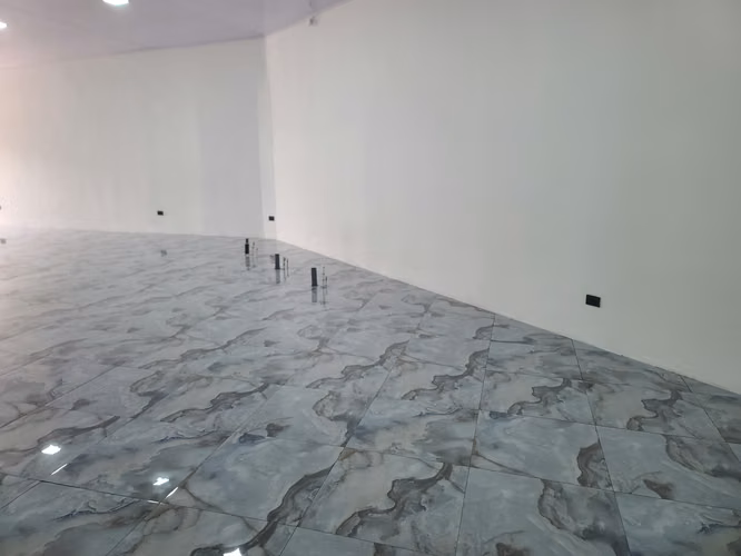 Local de 70 m2 en San Francisco 2 Rios