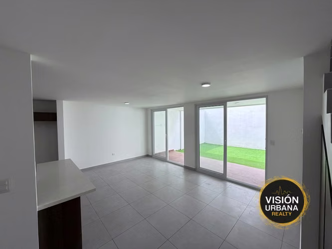 Casa para Estrenar de 3 Habitaciones en Condominio Bitzu, Escazú