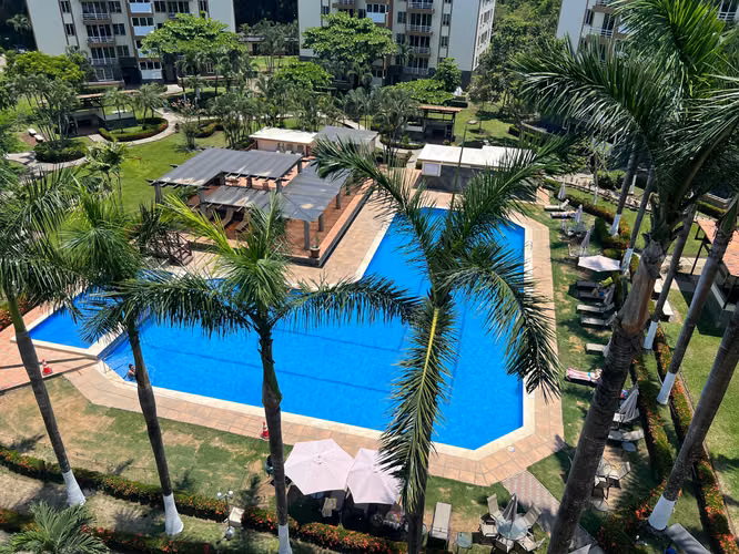 Venta de Condo - Condo Penthouse de Dos Habitaciones con Vista a la Piscina en Playa Jacó