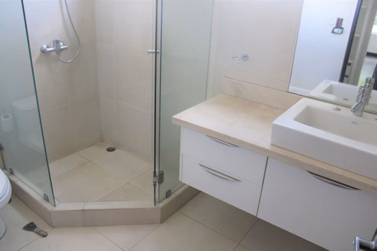 ALQUILER CASA $ 1.550 POZOS DE SANTA ANA - Imagen 9