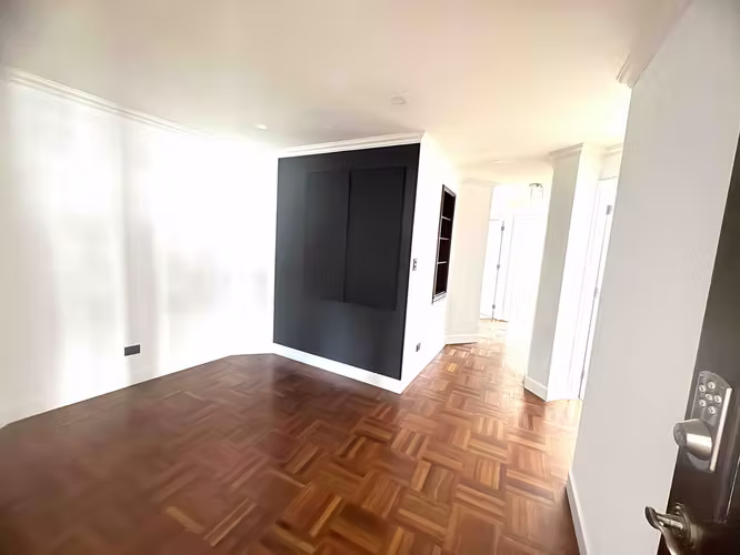 Apartamento de 3 cuartos en Torre en Jaboncillos, Escazú # - Imagen 14