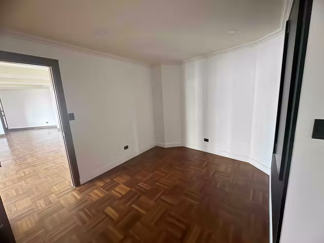 Apartamento de 3 cuartos en Torre en Jaboncillos, Escazú # - Imagen 15