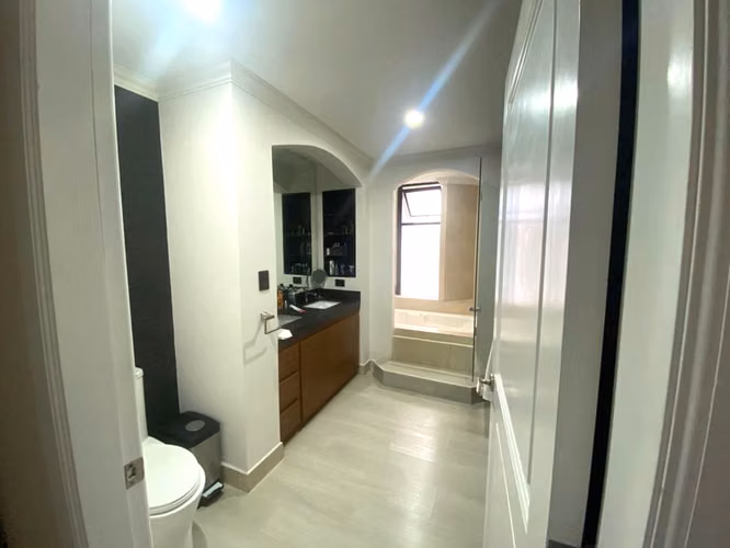 Apartamento de 3 cuartos en Torre en Jaboncillos, Escazú # - Imagen 16