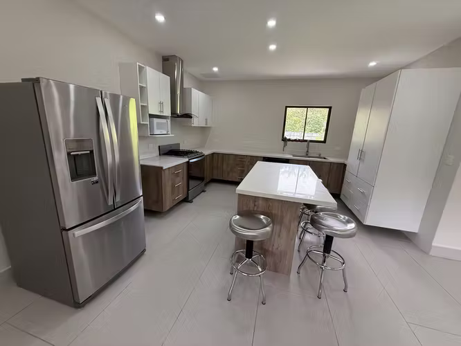 CASA EN ALQUILER AMUEBLADA EN CONDOMINIO LIBERIA