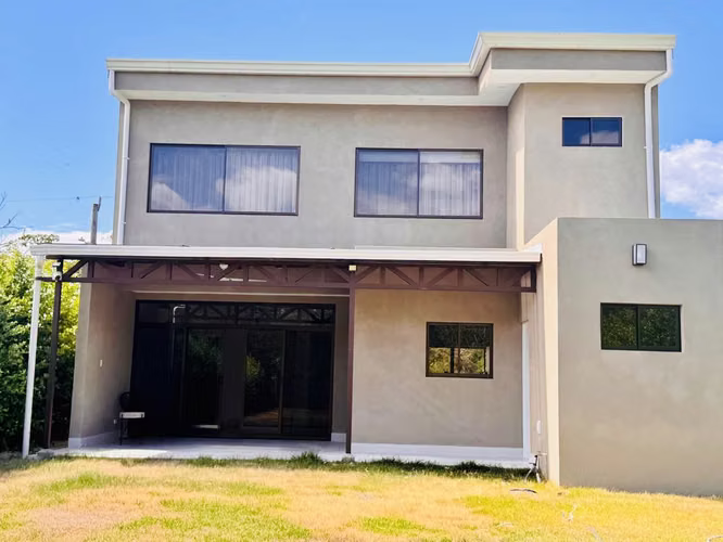 CASA EN ALQUILER AMUEBLADA EN CONDOMINIO LIBERIA - Imagen 2