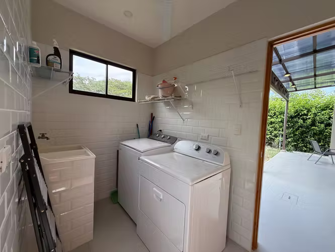 CASA EN ALQUILER AMUEBLADA EN CONDOMINIO LIBERIA
