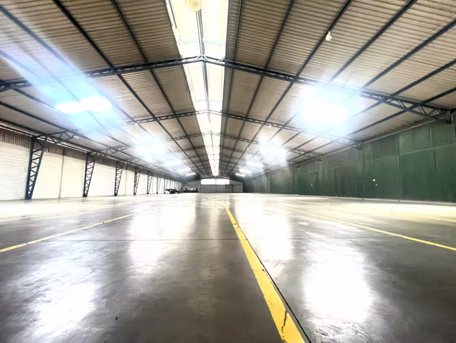 Aeropuerto Alquiler Bodega con Seguridad 24/7 Alajuela Almacenaje y distribución
