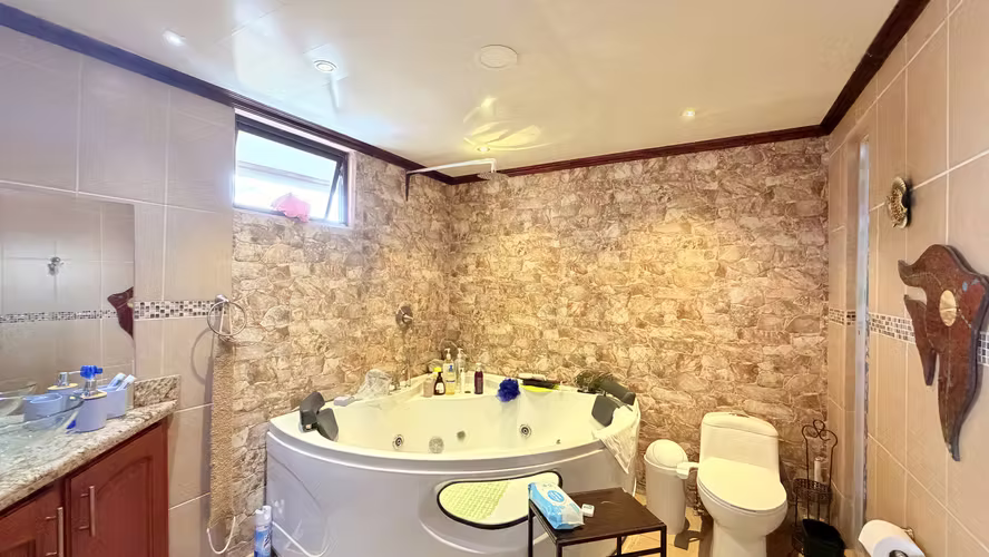 Alquiler Casa Amueblada Residencial Privado | 2 plantas | 3 dormitorios | Sabanilla - Montes de Oca - Imagen 12